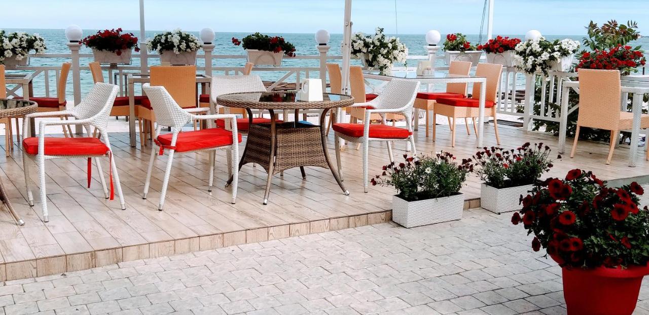 Shalanda Hotel Odessa Exterior foto